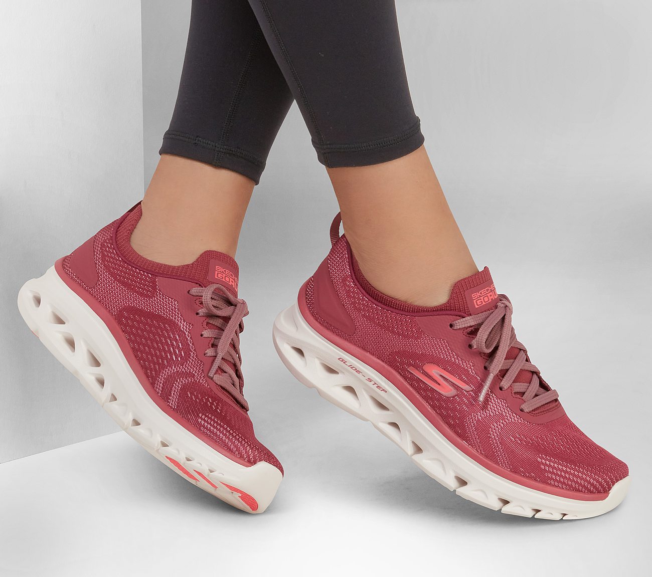 GO RUN Glide-Step Flex - Skylar Shoe Skechers