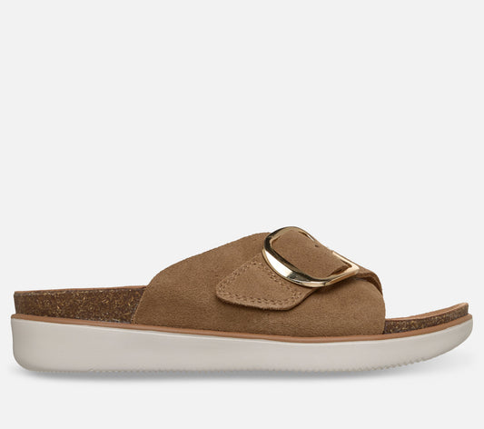 Relaxed Fit: Lifted Comfort - Beyond Classy Sandal Skechers.no