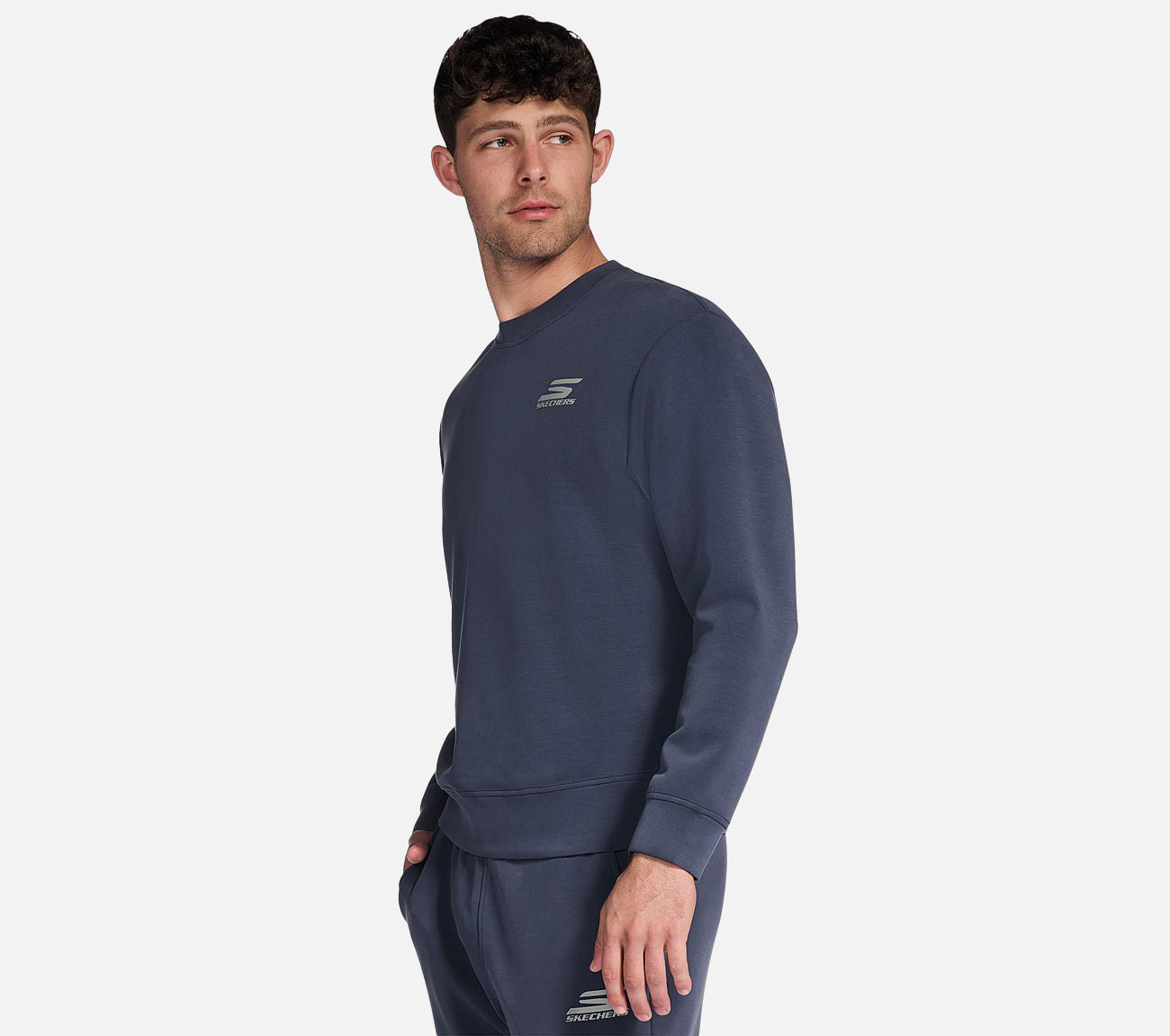 SKECHCLOUD Elevate Crew Clothes Skechers.no