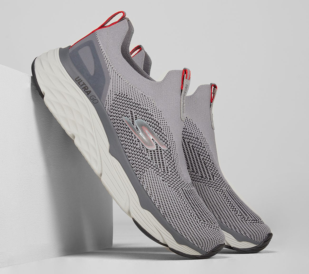 Max Cushioning Elite - Amplifier Shoe Skechers