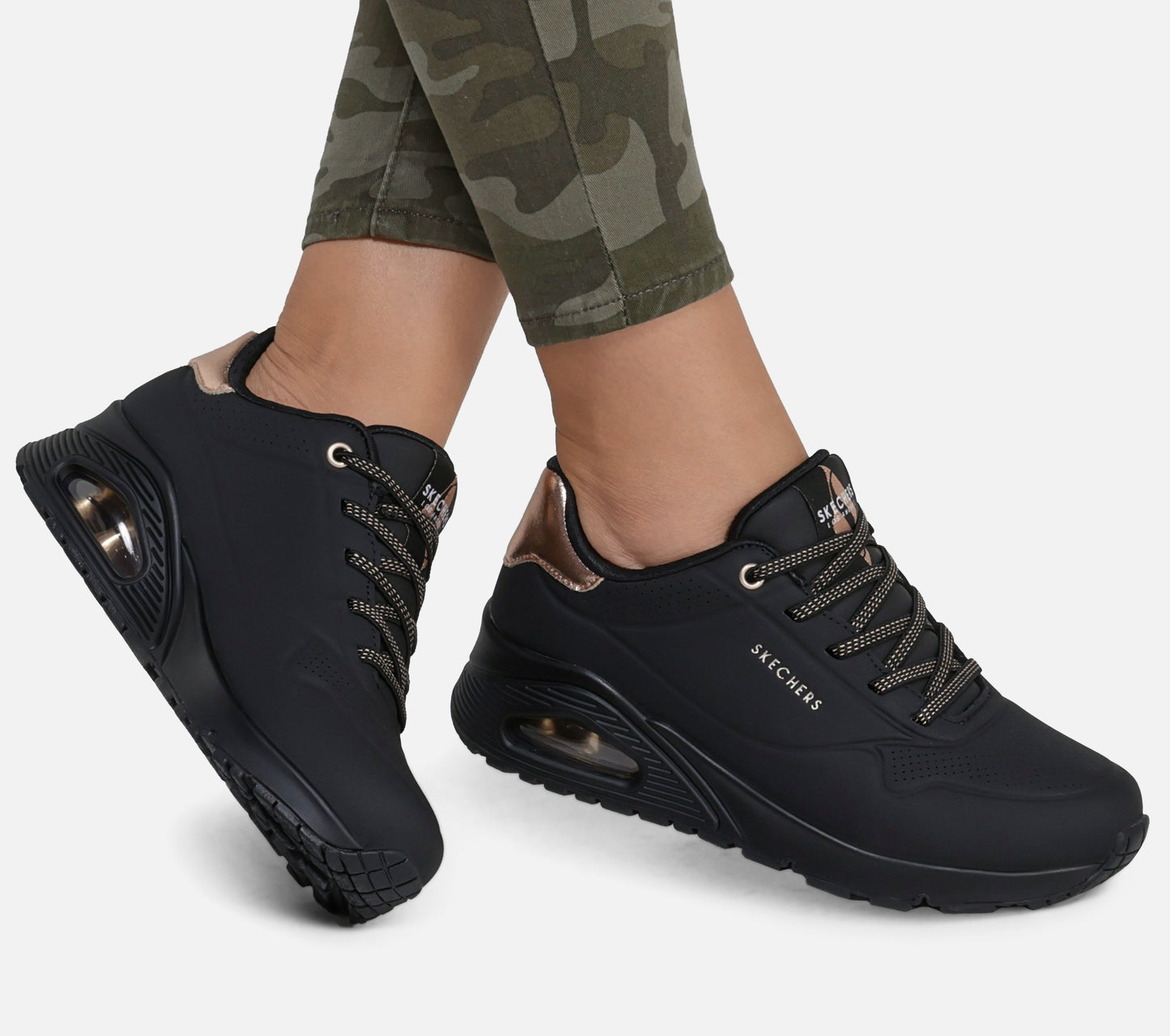 Wide Fit: Uno - Shimmer Away Shoe Skechers.no