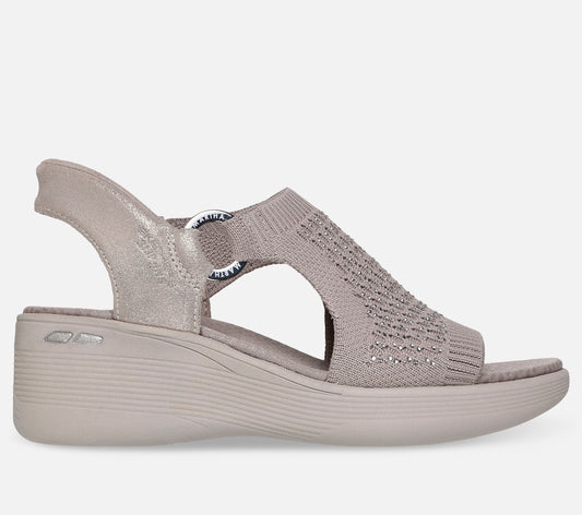 Martha Stewart: Slip-ins: Pier Lite - Park Path Sandal Skechers.no