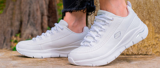 Arch Fit: Våre sko med innebygd fotbuestøtte