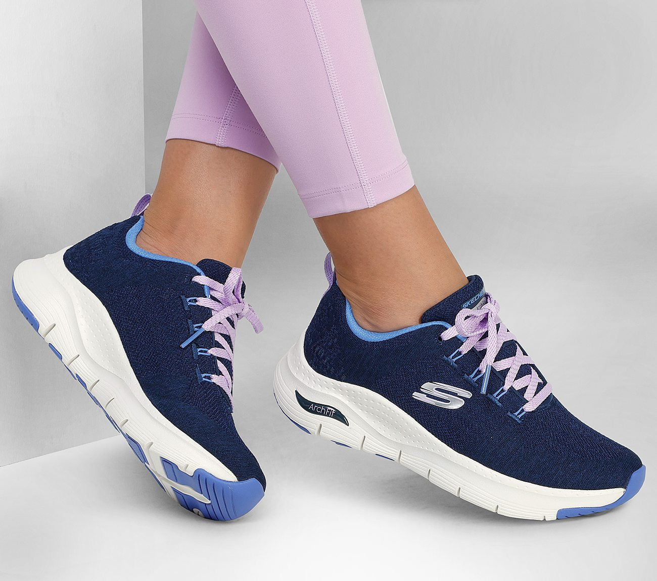 Arch Fit - Comfy Wave Shoe Skechers