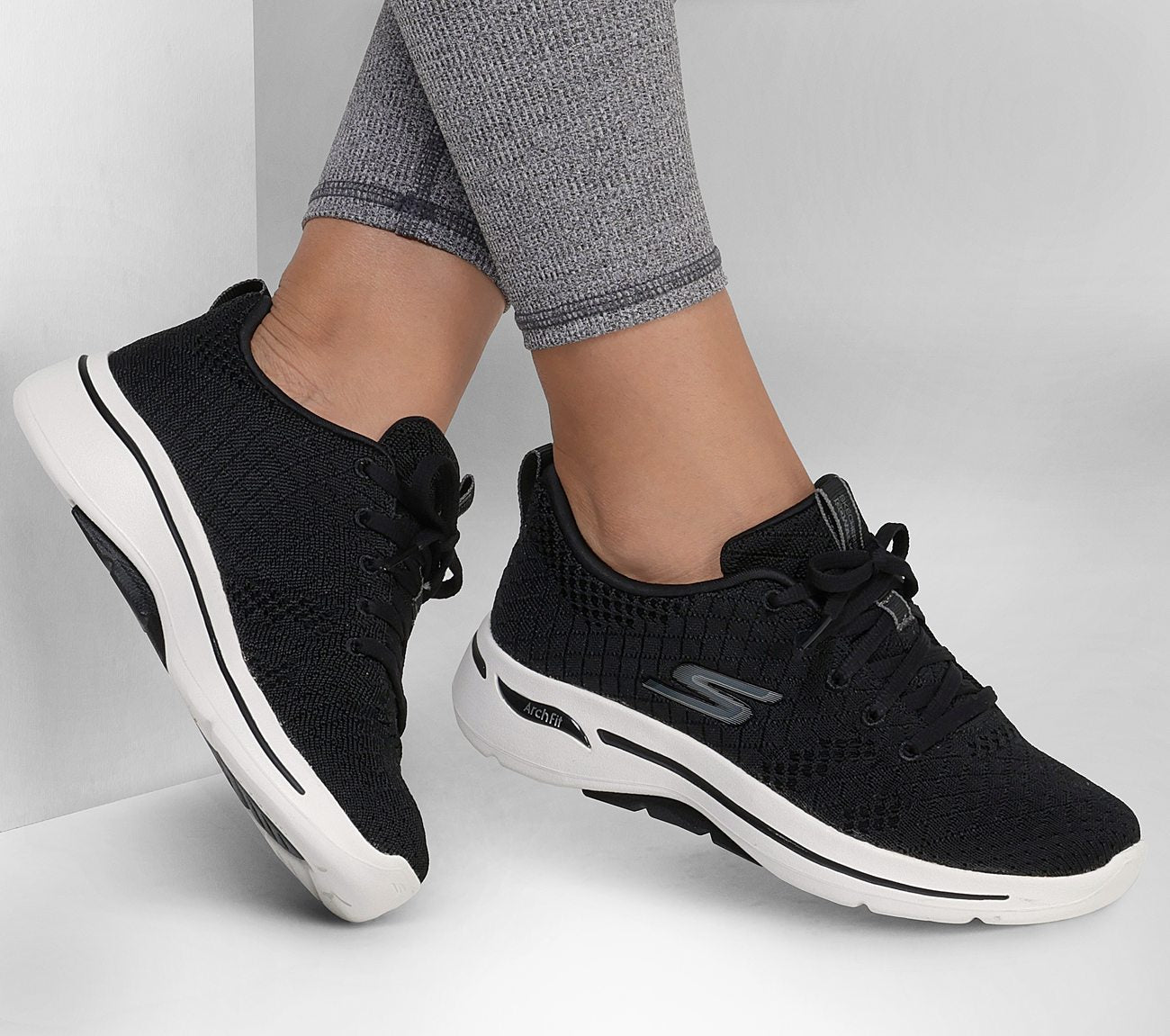 Sko Skechers Arch Fit Dame Arch Fit Waterproof Marineblå Sko Til Dame Køb Her