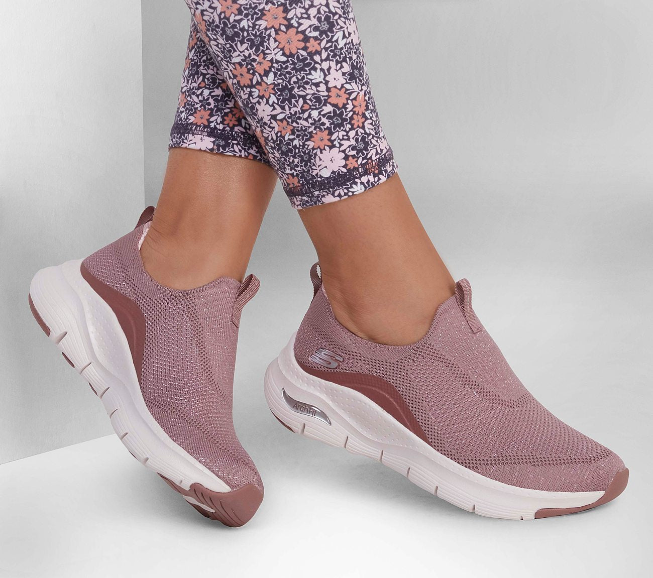 Arch Fit - Keep It Up Shoe Skechers.no