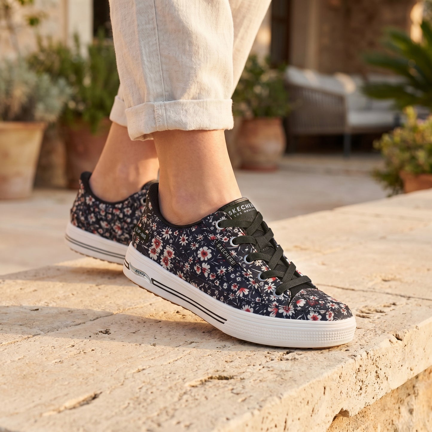 Slip-ins: Arch Fit Arcade - Wild Nite Shoe Skechers.no