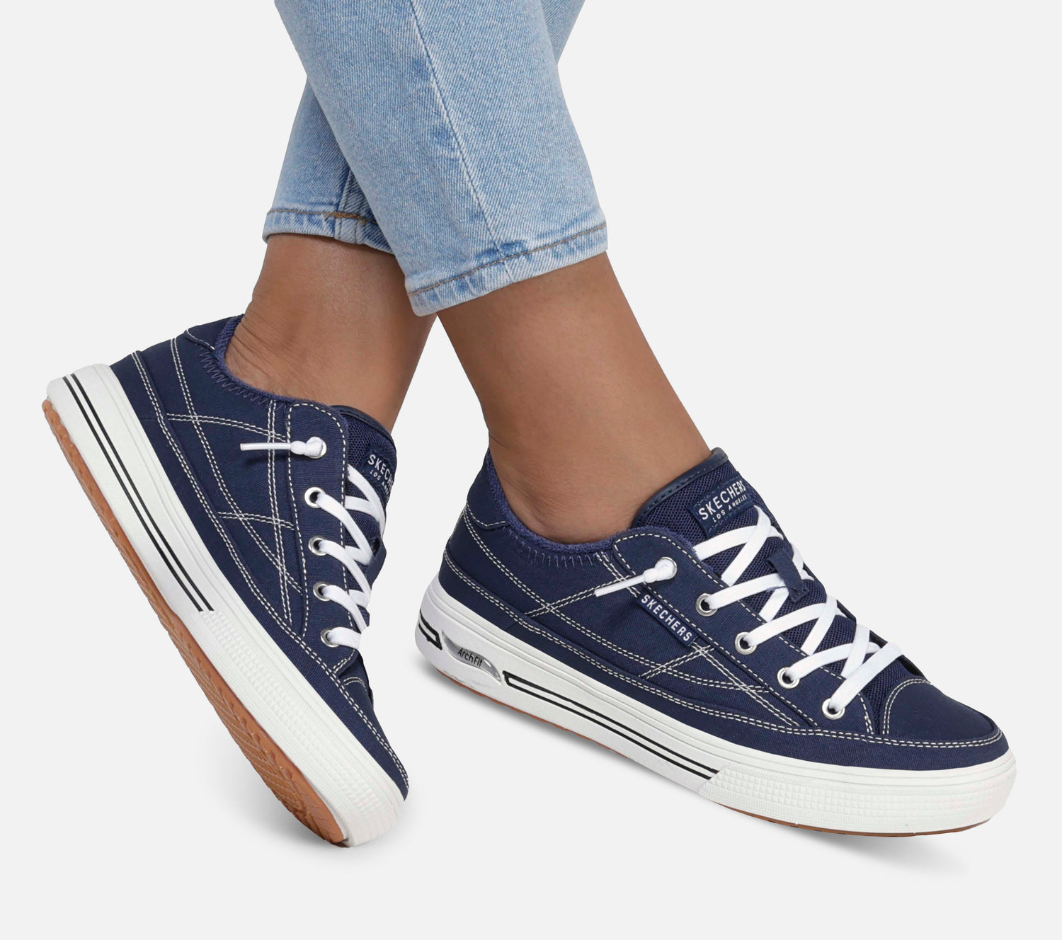 Wide Fit: Arch Fit Arcade - Arcata Shoe Skechers.no