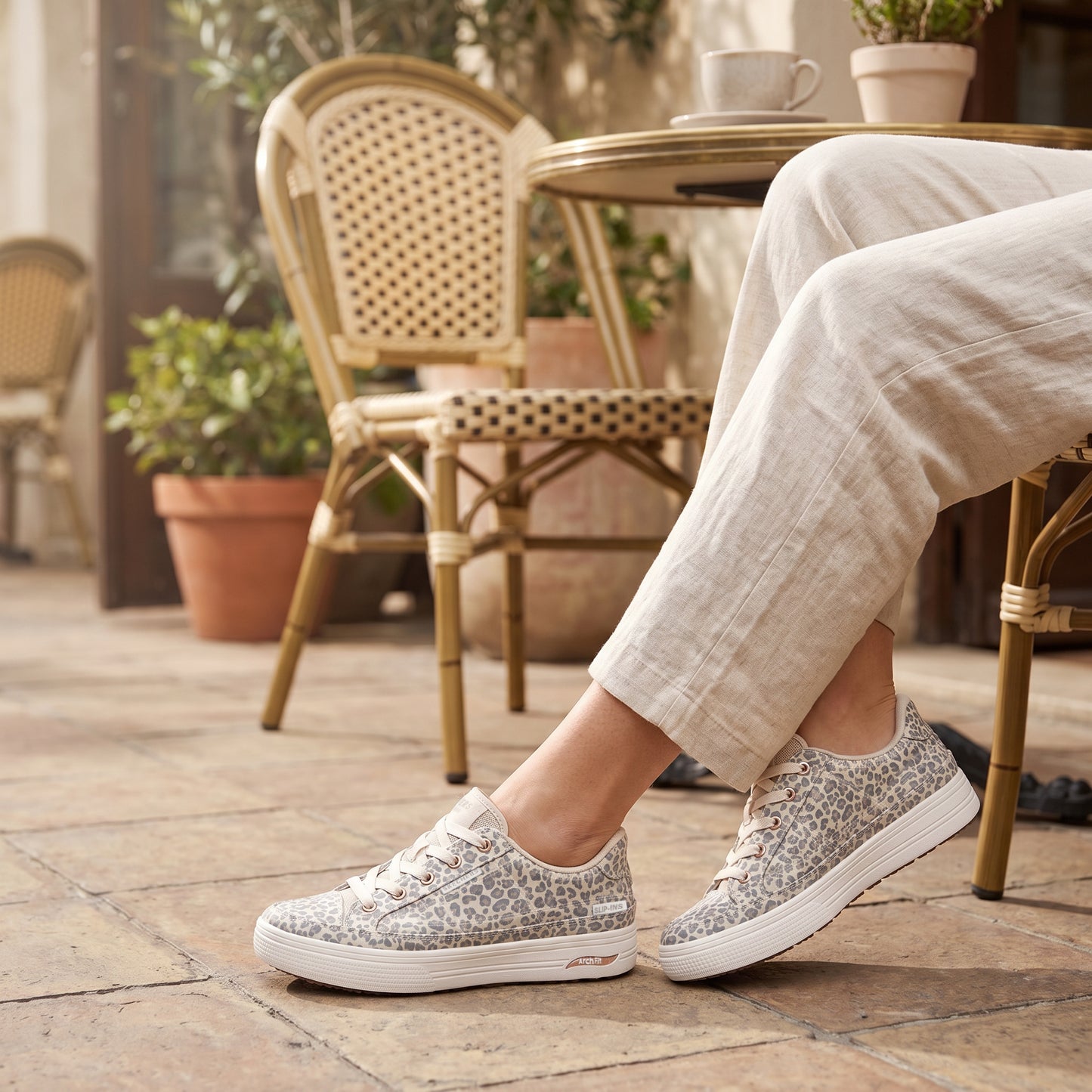 Slip-ins: Arch Fit Arcade - Wild Nite Shoe Skechers.no