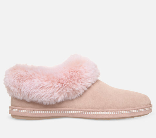 Relaxed Fit: Cozy Campfire - Winter Nights