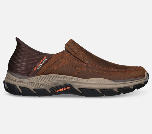 Wide Fit: Slip-ins: Respected - Elgin Shoe Skechers.no