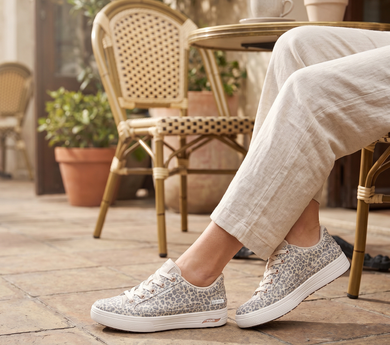 Slip-ins: Arch Fit Arcade - Wild Nite Shoe Skechers.no