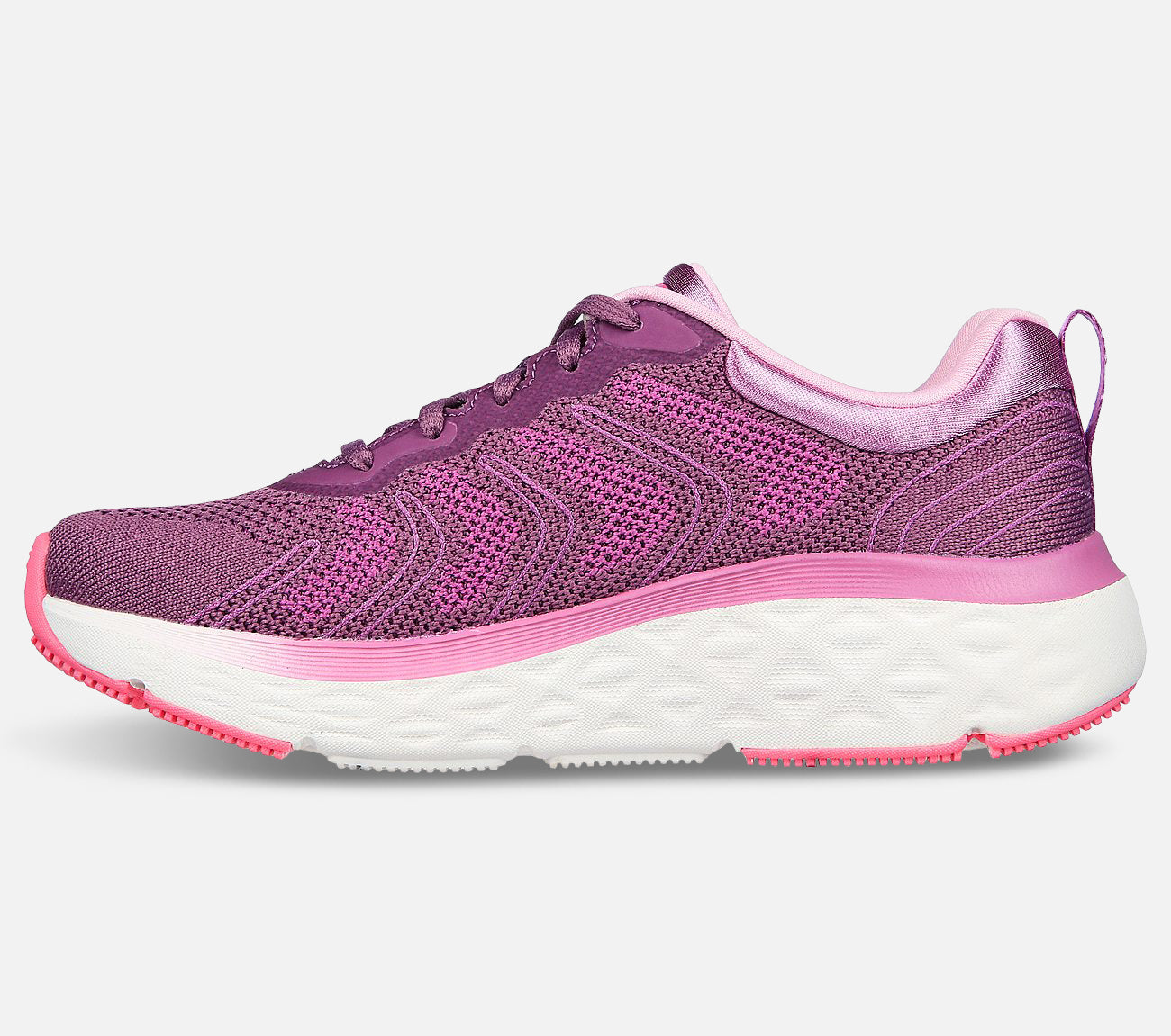 Max Cushioning Delta Shoe Skechers